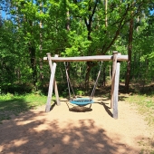 Bild vom Spielplatz anzeigen.