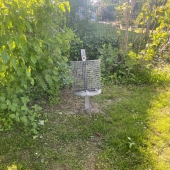 Bild vom Spielplatz anzeigen.