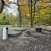 Bild vom Spielplatz anzeigen.