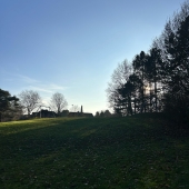 Bild vom Spielplatz anzeigen.