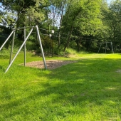 Bild vom Spielplatz anzeigen.