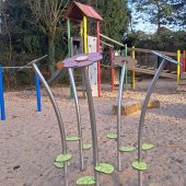 Bild vom Spielplatz anzeigen.