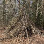 Bild vom Spielplatz anzeigen.