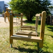 Bild vom Spielplatz anzeigen.