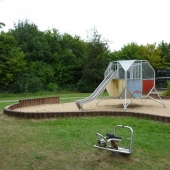 Bild 1 von 8