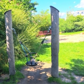 Bild vom Spielplatz anzeigen.