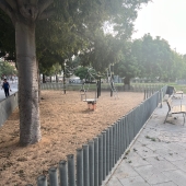 Bild vom Spielplatz anzeigen.