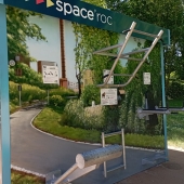Bild vom Spielplatz anzeigen.
