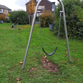 Bild vom Spielplatz anzeigen.