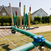 Bild vom Spielplatz anzeigen.
