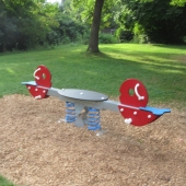 Bild vom Spielplatz anzeigen.