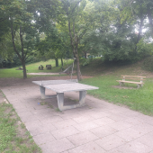 Bild vom Spielplatz anzeigen.