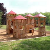 Bild vom Spielplatz anzeigen.