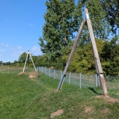 Bild vom Spielplatz anzeigen.