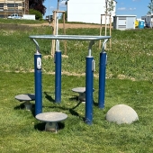 Bild vom Spielplatz anzeigen.