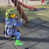 Bild vom Spielplatz anzeigen.