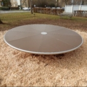 Bild vom Spielplatz anzeigen.