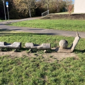 Bild vom Spielplatz anzeigen.