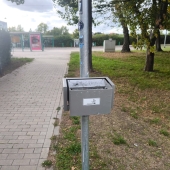 Bild vom Spielplatz anzeigen.