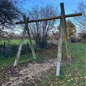Bild vom Spielplatz anzeigen.