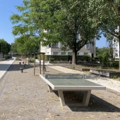 Bild vom Spielplatz anzeigen.