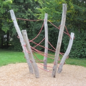 Bild vom Spielplatz anzeigen.