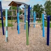 Bild vom Spielplatz anzeigen.