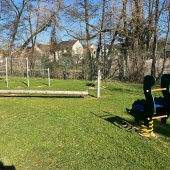 Bild vom Spielplatz anzeigen.