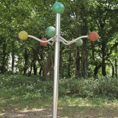 Bild vom Spielplatz anzeigen.
