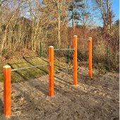 Bild vom Spielplatz anzeigen.