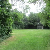 Bild vom Spielplatz anzeigen.