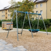 Bild vom Spielplatz anzeigen.